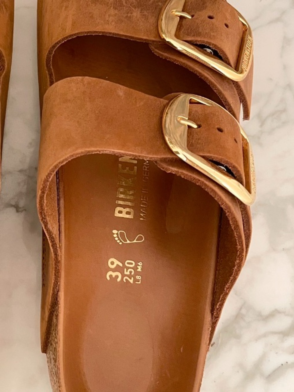 Birkenstock Arizona Big Buckle Cognac Brown Leather Regular Width Size 39 Gold - Picture 4 of 7